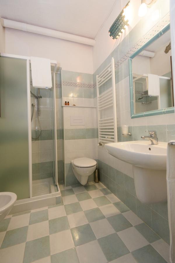 Al Vecchio Corso B&B Tempio Pausania Buitenkant foto