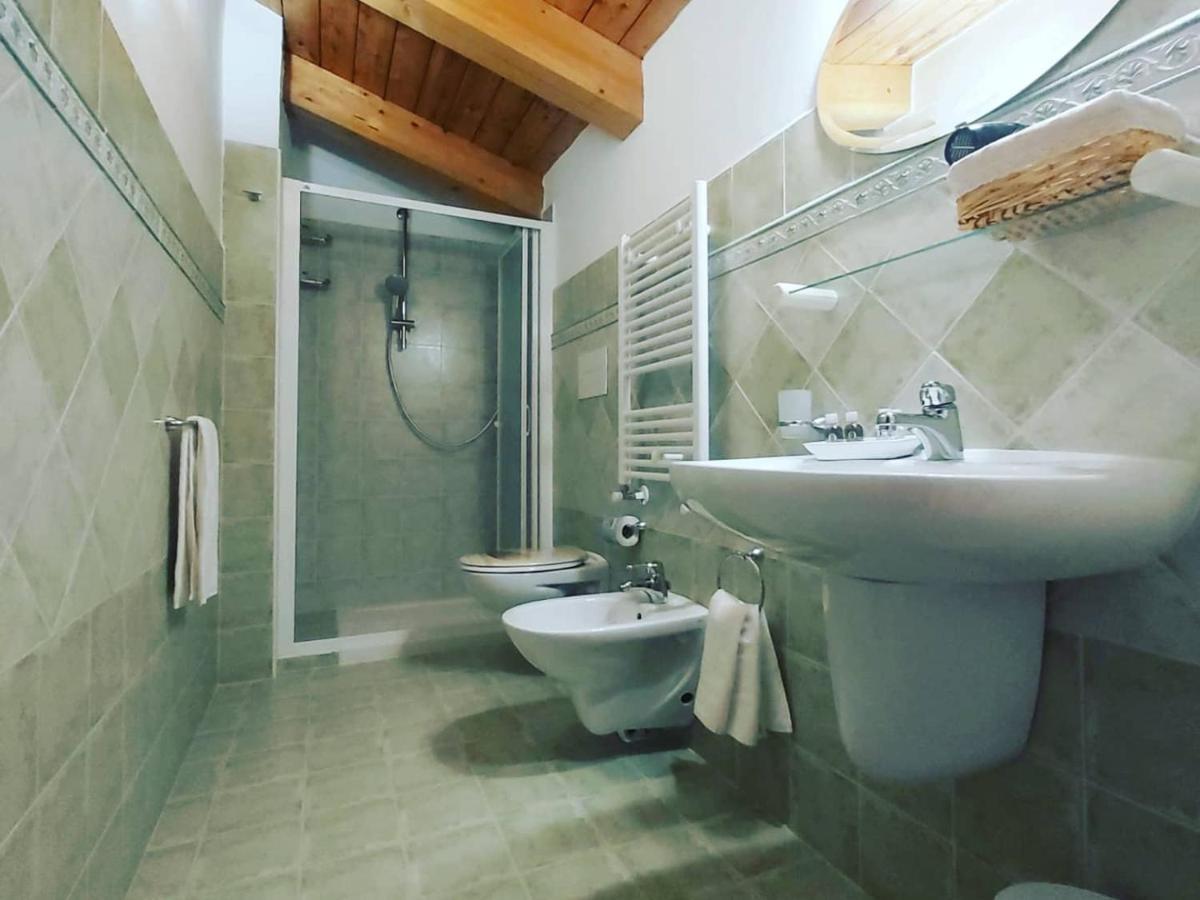 Al Vecchio Corso B&B Tempio Pausania Buitenkant foto